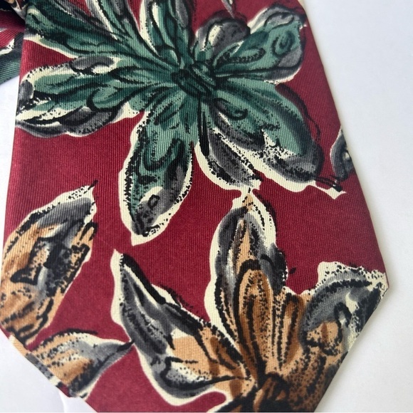 Givenchy Monsieur Men's classic colorful floral print all silk designer tie - Picture 6 of 7